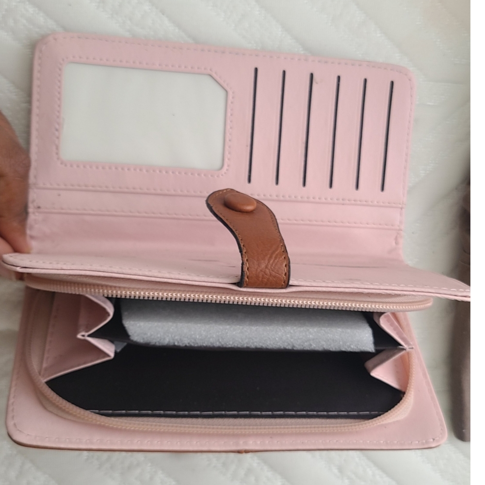 Unbranded Hand Wallet - Picture 2 of 3